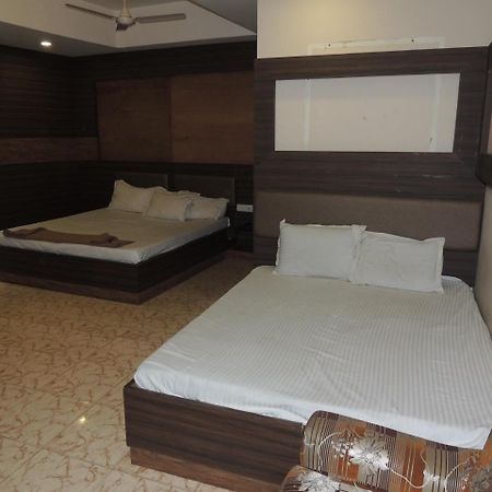Gate Way Rooms Chennai Eksteriør bilde