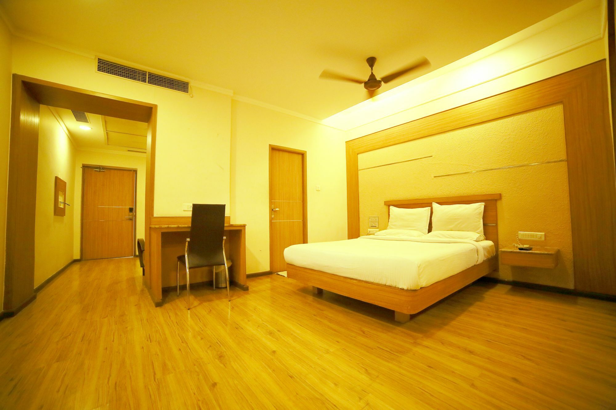 Gate Way Rooms Chennai Eksteriør bilde